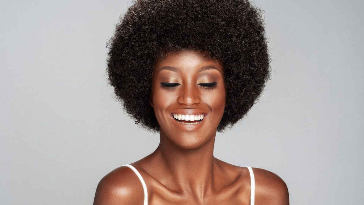 Por qué y cómo la biotina sirve en el cabello: beneficios revelados - Untitled design e