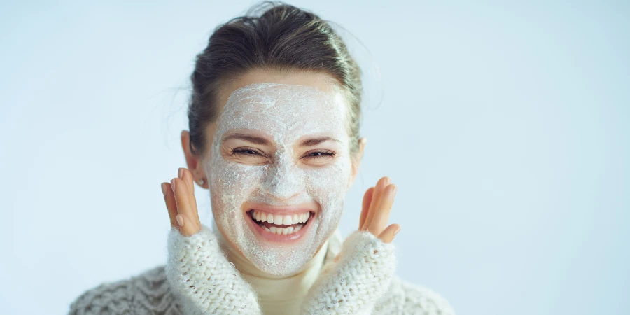 Cómo cuidar la piel del rostro en verano y en invierno - AdobeStock Cómo cuidar la piel del rostro en verano y en invierno - AdobeStock
