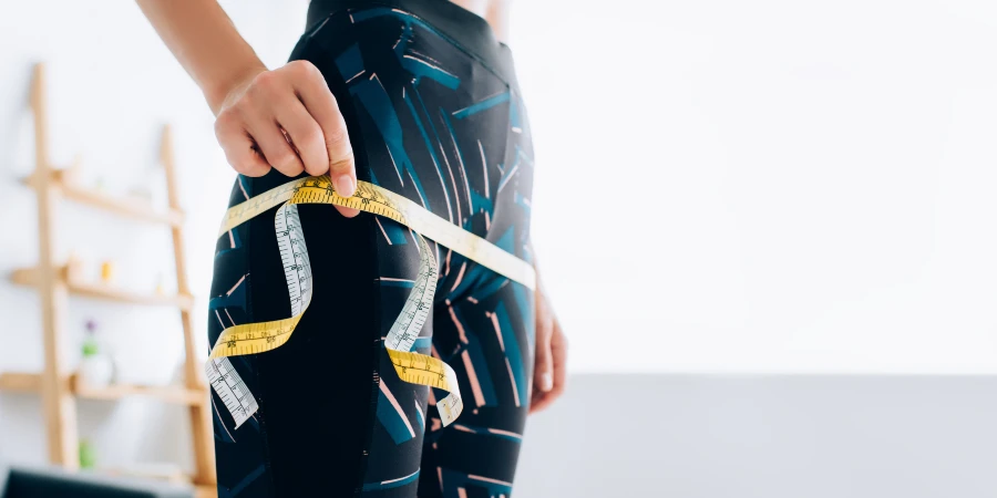 ¿Consejos para prevenir el dolor de espalda en el lugar de trabajo? - AdobeStock ¿Consejos para prevenir el dolor de espalda en el lugar de trabajo? - AdobeStock