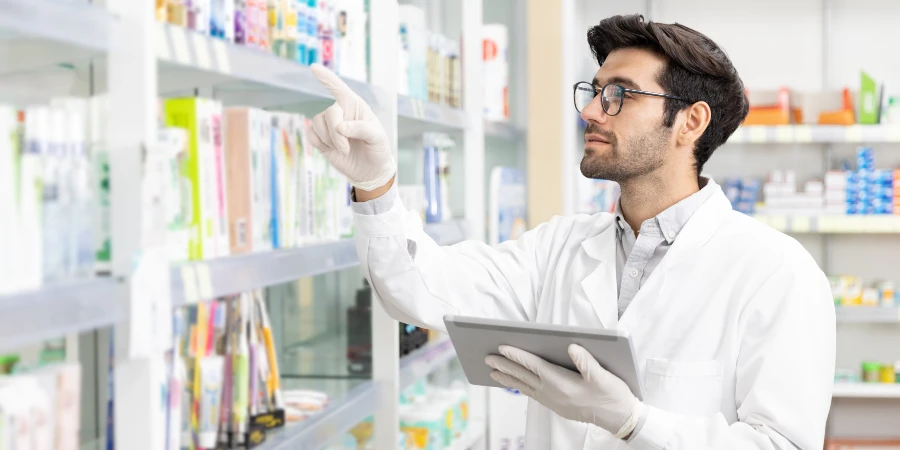Cómo afecta la edad a los niveles de testosterona en los hombres - AdobeStock Cómo afecta la edad a los niveles de testosterona en los hombres - AdobeStock