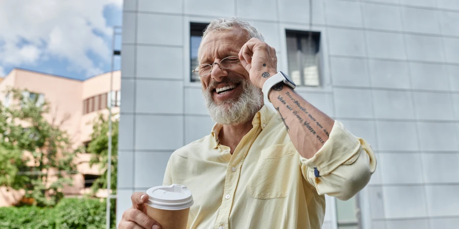 Cómo afecta la edad a los niveles de testosterona en los hombres - AdobeStock Cómo afecta la edad a los niveles de testosterona en los hombres - AdobeStock