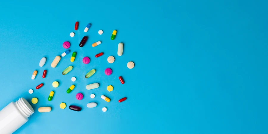 Fatiga y somnolencia otoñales — Los mejores suplementos para aumentar la energía - AdobeStock