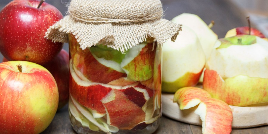 8 Beneficios para la salud del vinagre de manzana avalados por la ciencia - acv apples jar